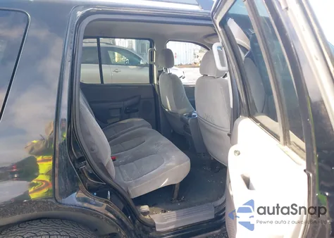 2005 Ford Explorer Xlt/Xlt Sport from USA, damaged, VIN 1FMZU73K05ZA65656